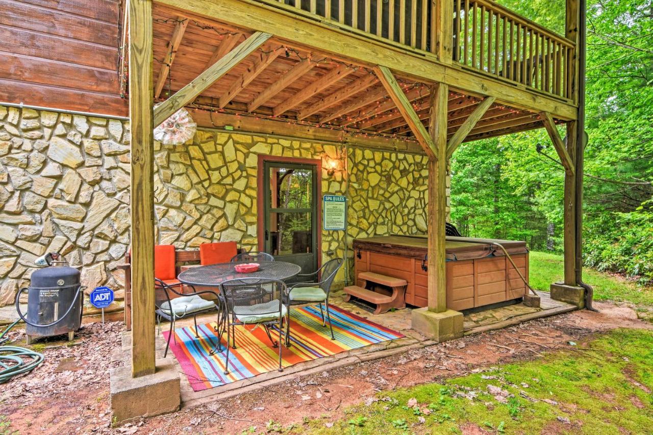 Bryson City Cabin With Hot Tub, Views And Pool Table! Exterior photo